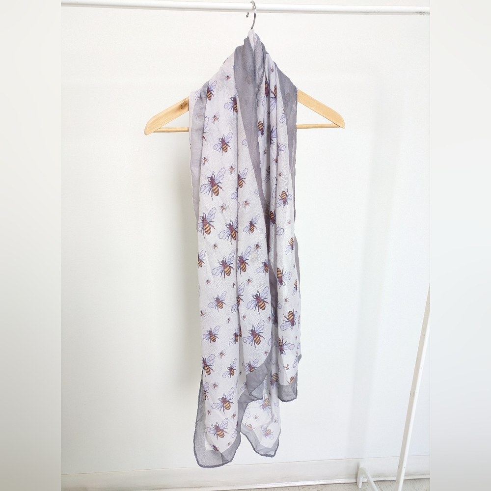 Bee Print Scarf with Gray Border